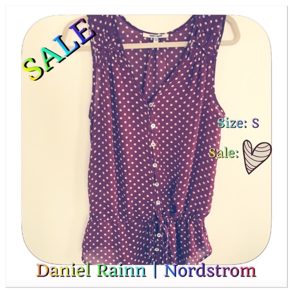 Amazing Daniel Rainn Maroon Polka Dot Top Buttons - Picture 2 of 8